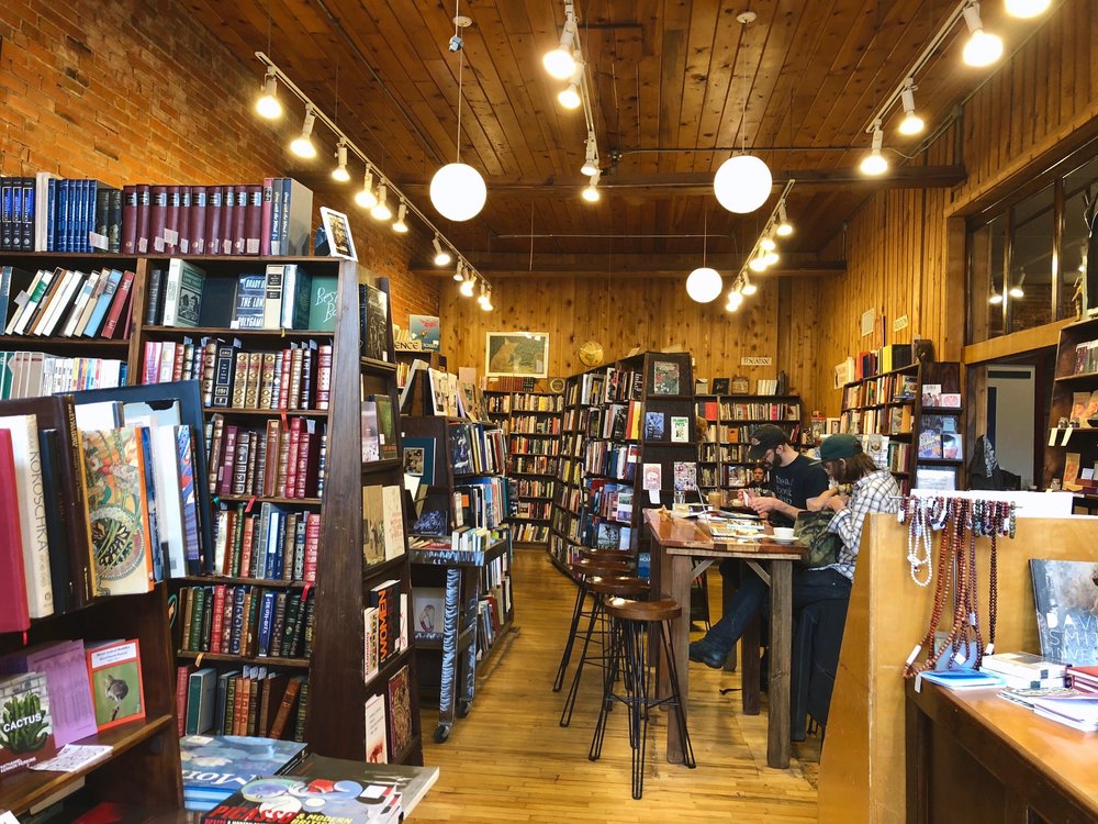 Trident Booksellers & Cafe banner